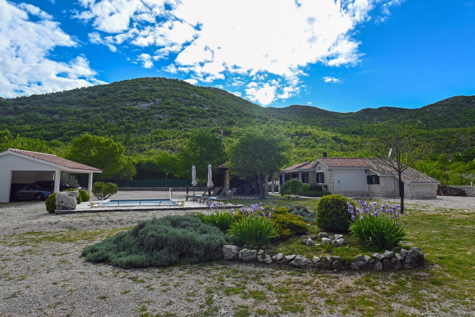 Villa Silentio, Complete Privacy Near Makarska ポドゥゴラ エクステリア 写真